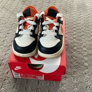 Nike Dunks Low PRM